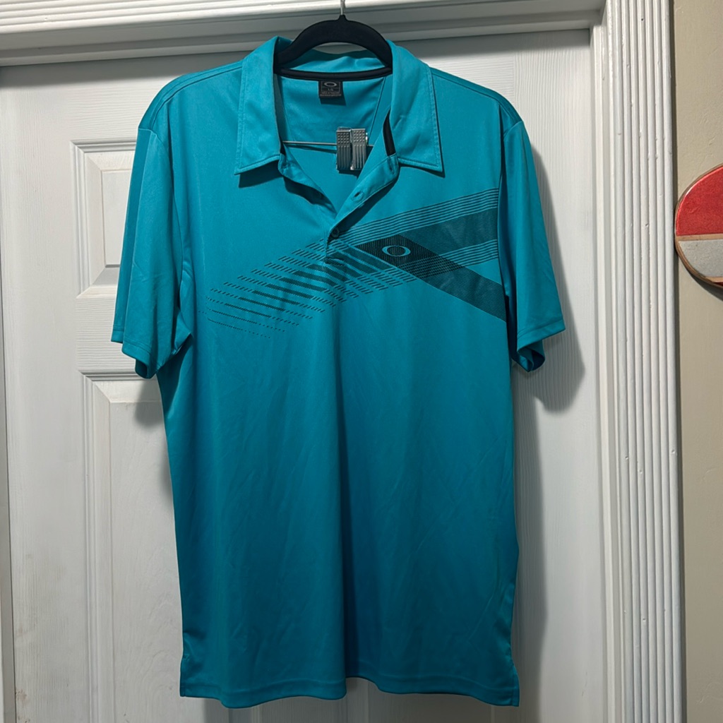 Oakley Golf Tee